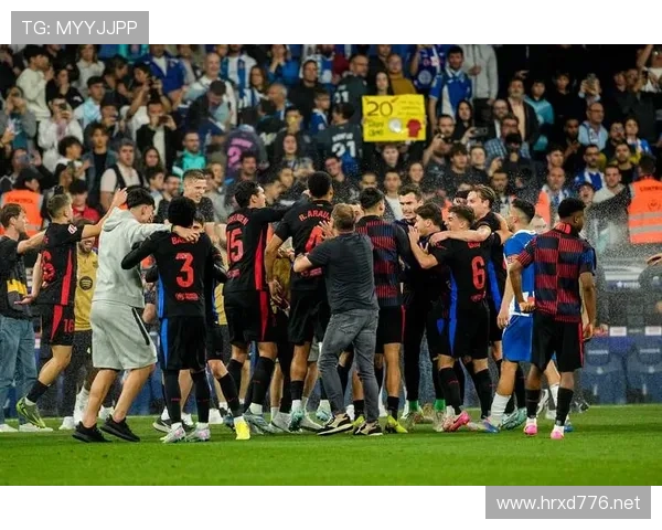 巴萨控球结构失衡,传控表象维持下,近期比赛表现受限且局面变化明显 巴萨控球结构失衡,传控表象维持下,近期比赛表现受限且局面变化明显