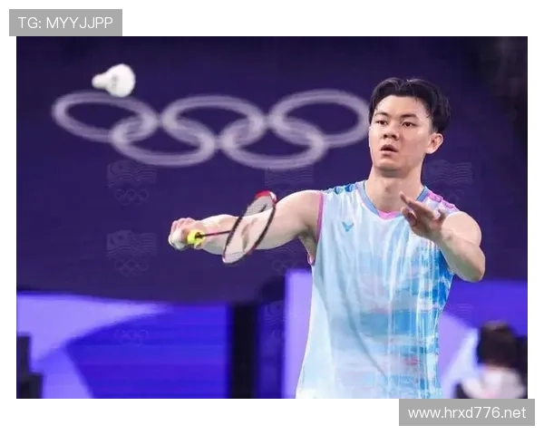 李梓嘉训练完直接拎爱马仕去吃宵夜，这谁顶得住啊